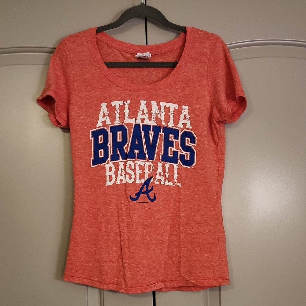 Women's 2017 Atlanta Braves Red Heathered Shirt